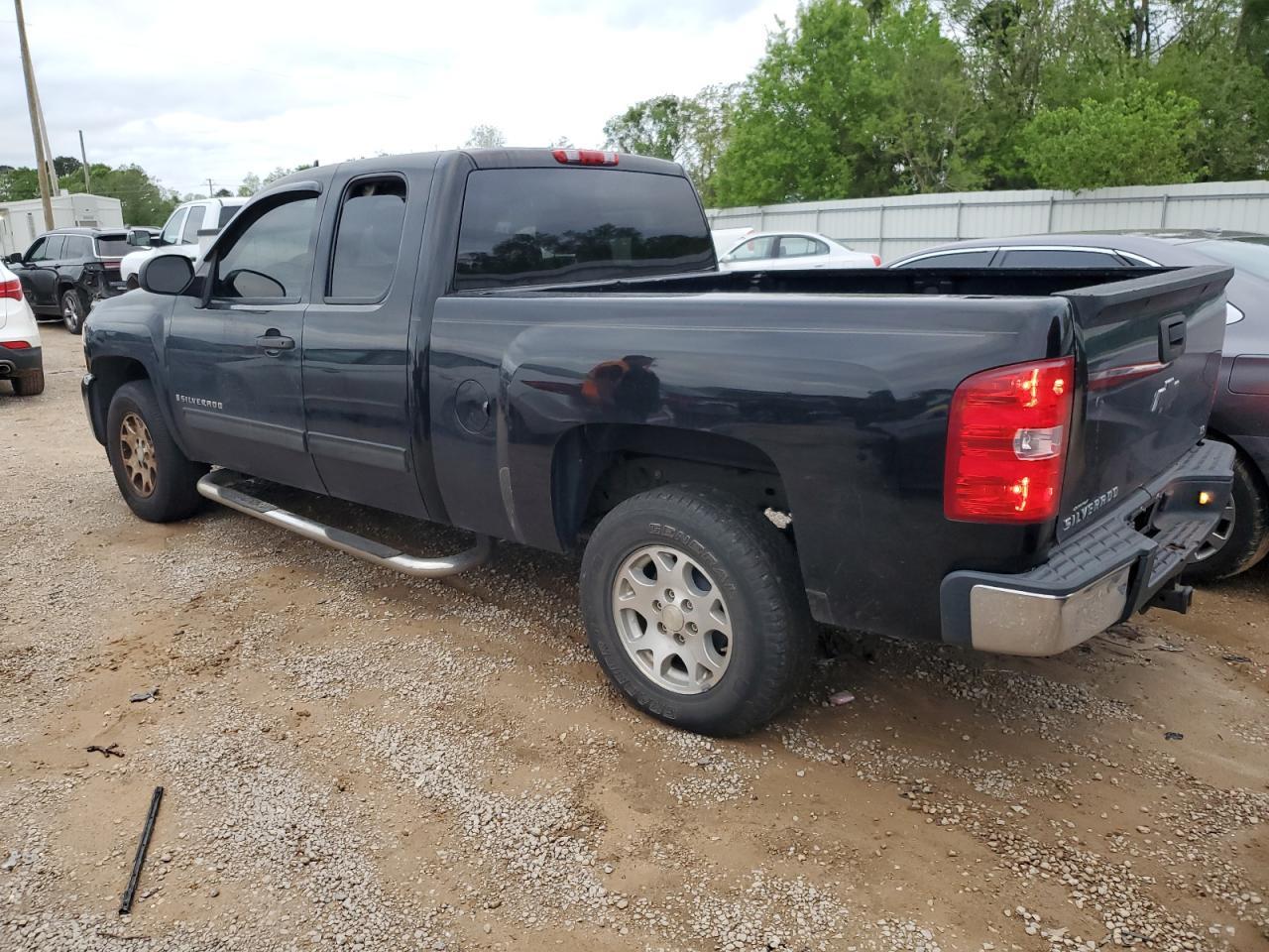 2009 Chevrolet Silverado C1500 - Фото 2