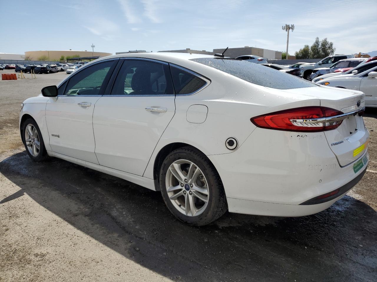 2018 Ford Fusion Se Hybrid - Image 2