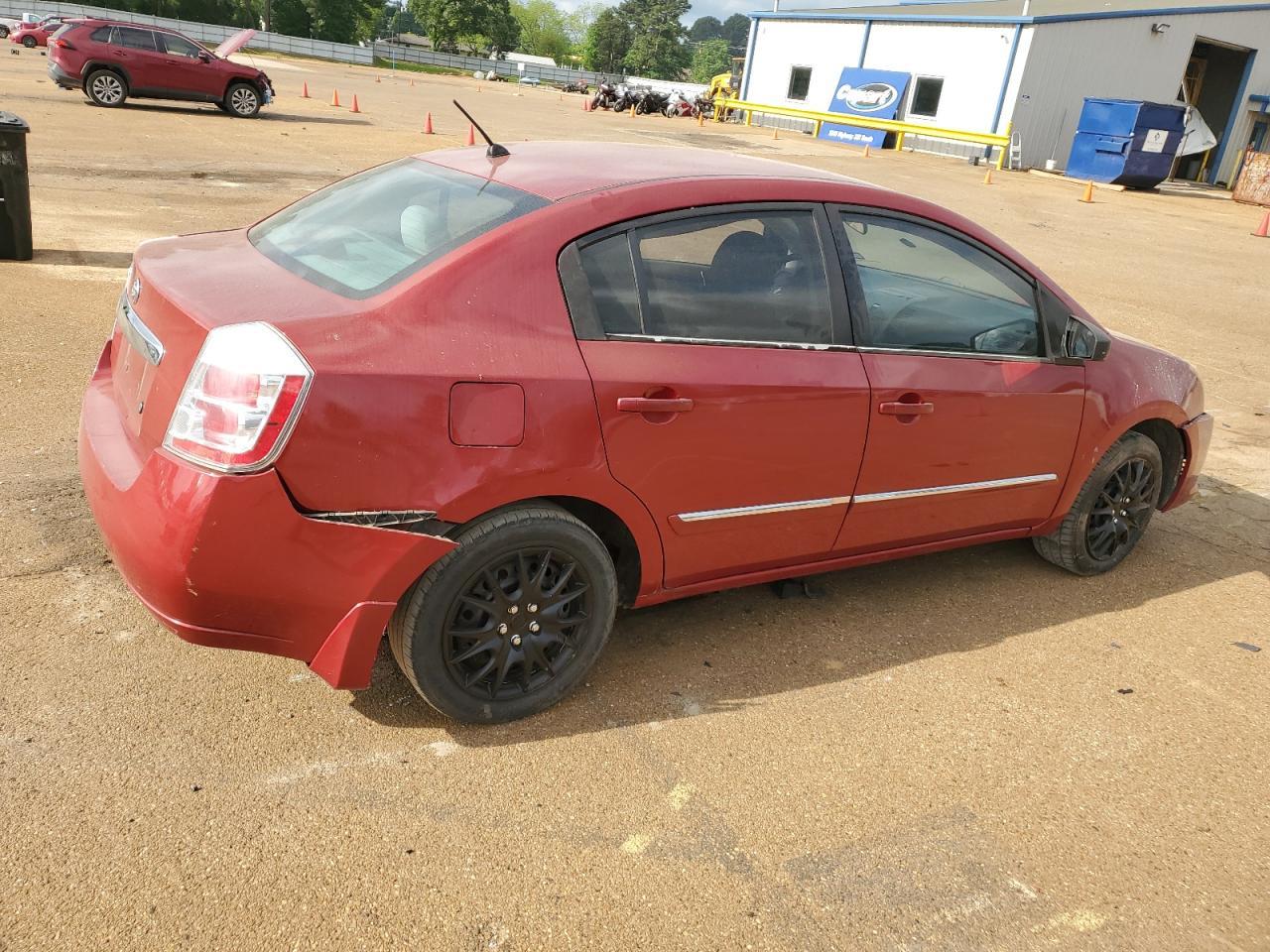 2010 Nissan Sentra 2.0 - Фото 3
