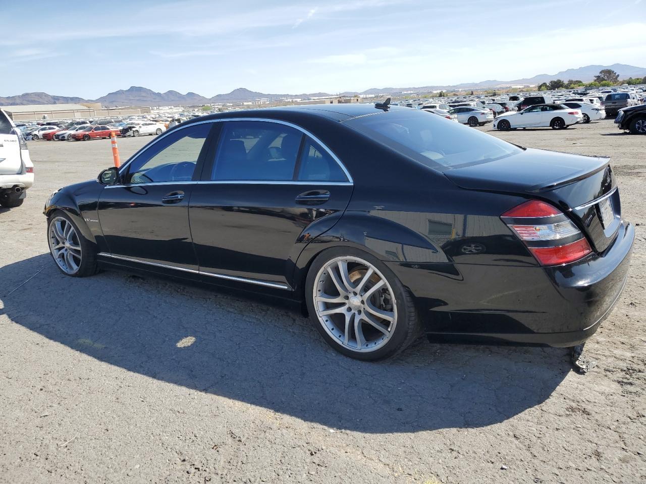 2007 Mercedes-Benz S 600 - Image 2