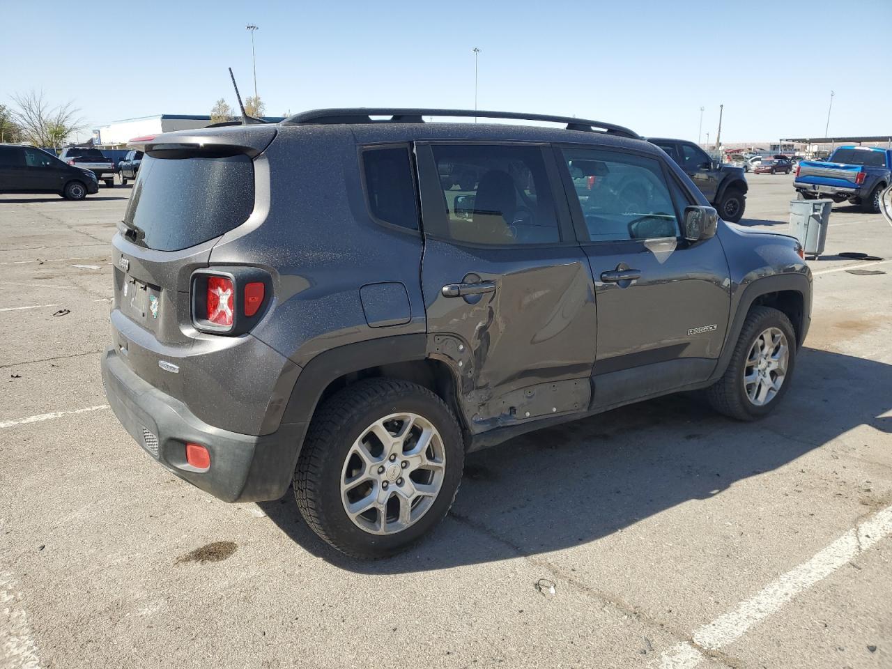 2018 Jeep Renegade Latitude - Фото 3