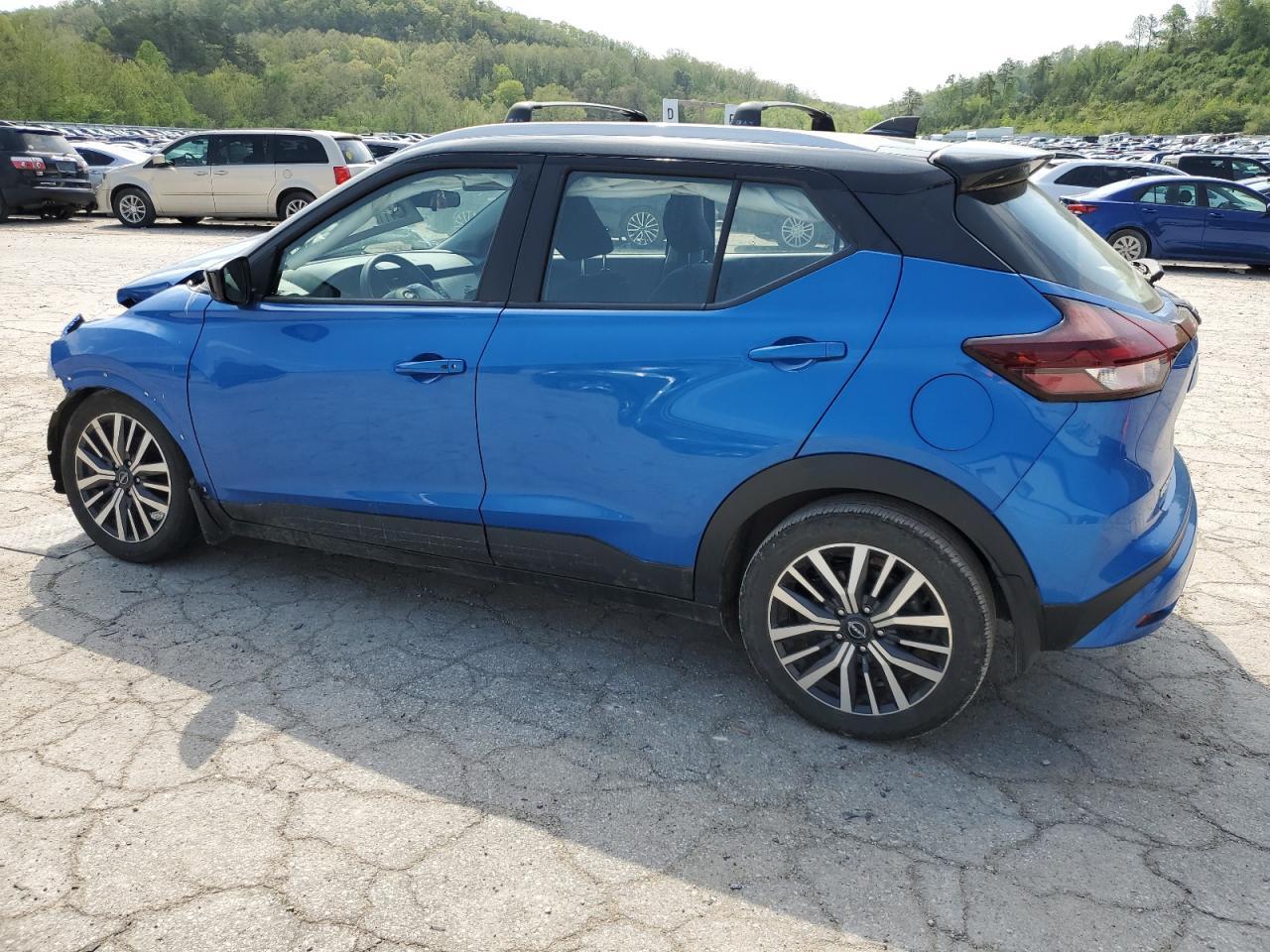 2023 Nissan Kicks Sv - Image 2