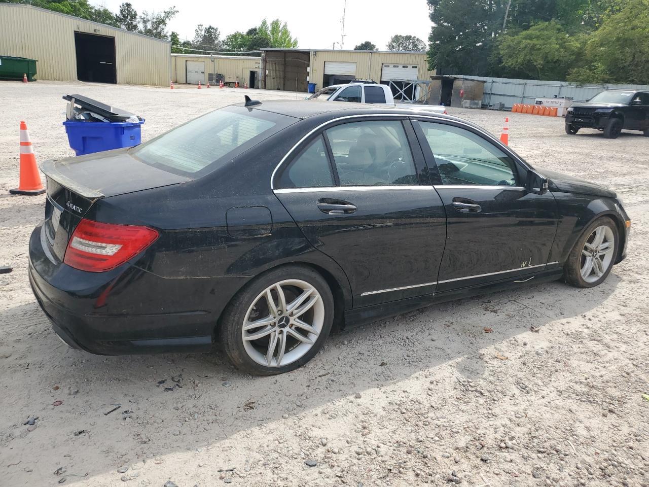 2012 Mercedes-Benz C 300 4Matic - Фото 3