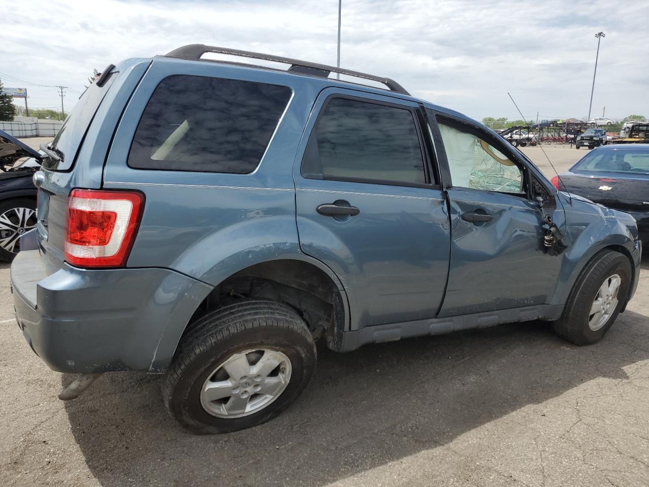 2011 Ford Escape Xlt - Фото 3
