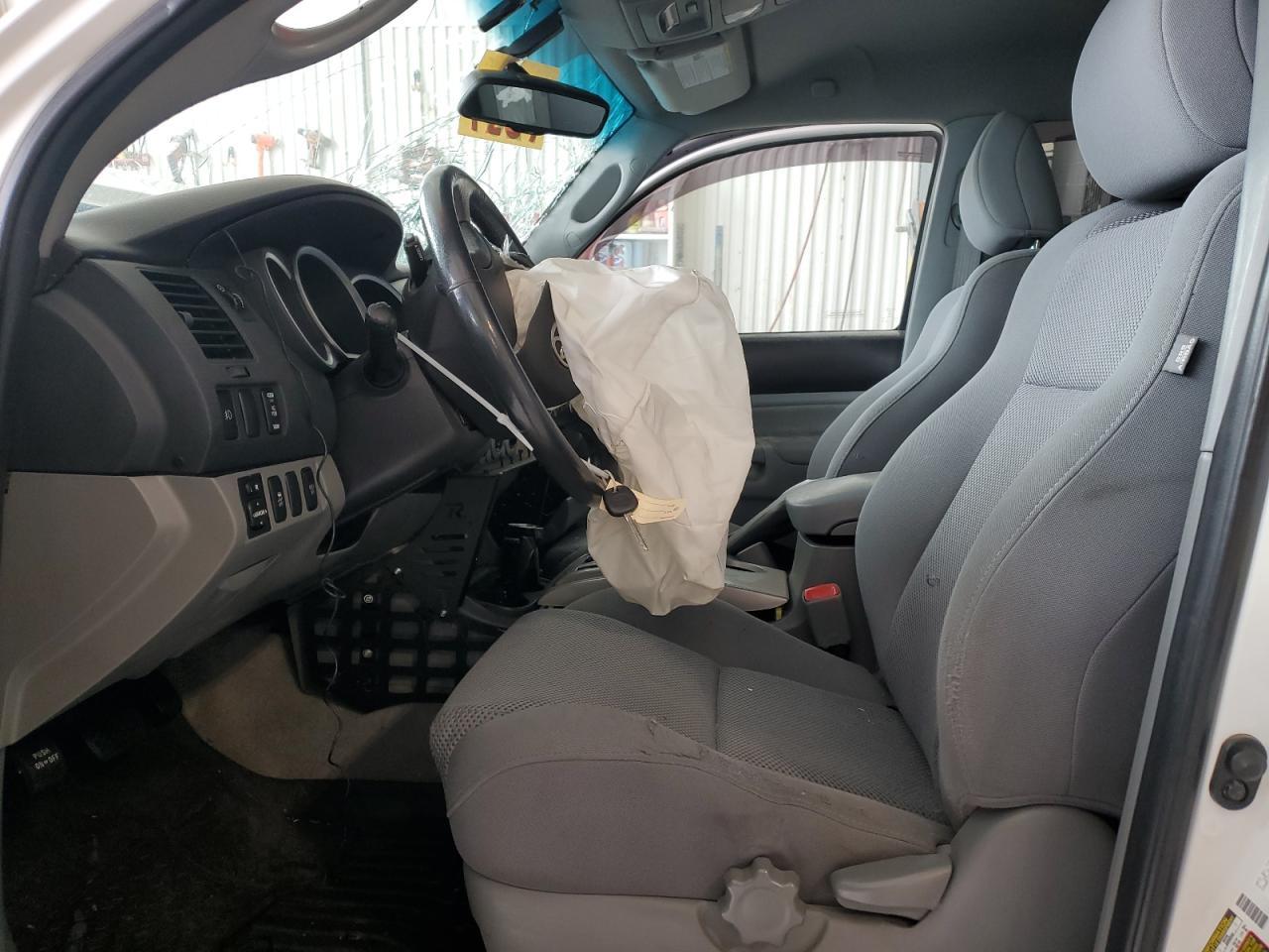 2010 Toyota Tacoma Double Cab - Image 7