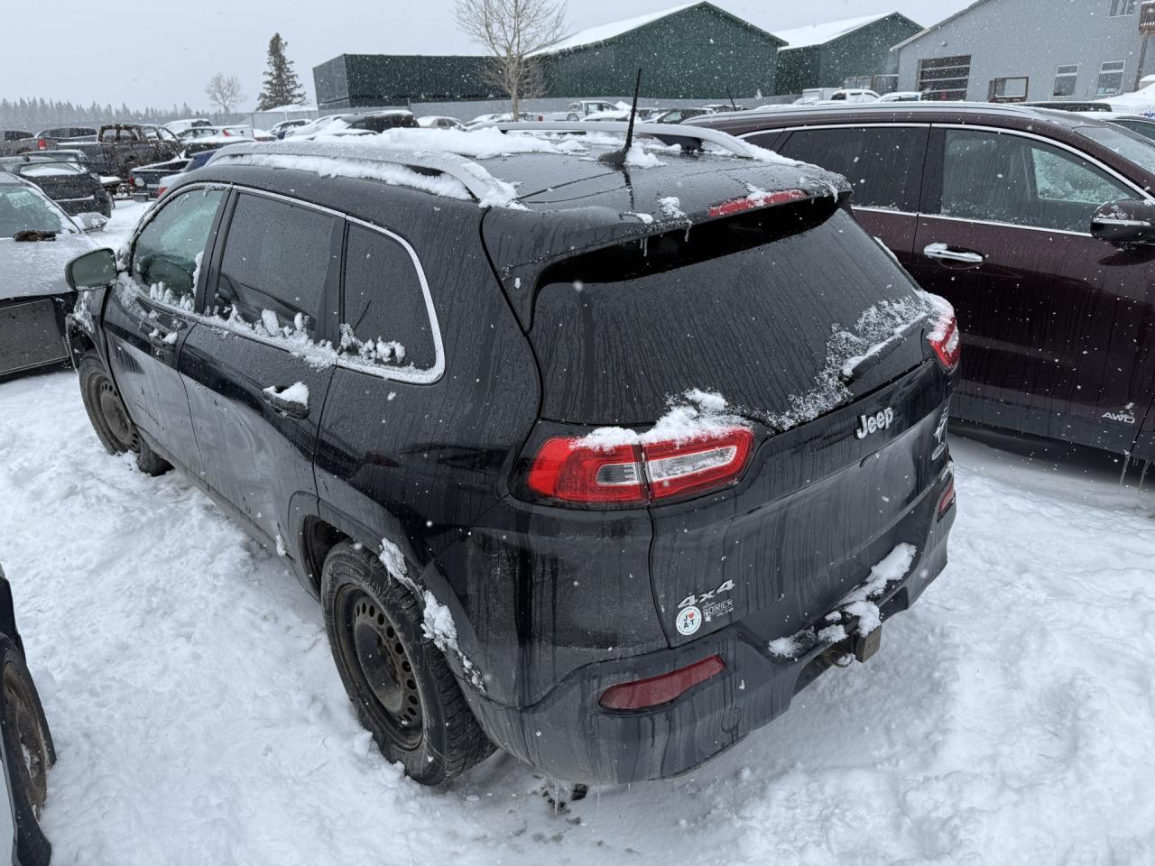 2016 Jeep Cherokee Latitude - Image 2
