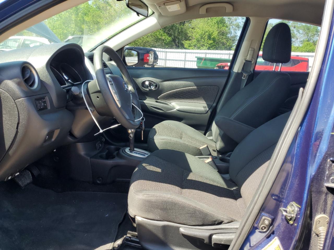 2019 Nissan Versa S - Image 7