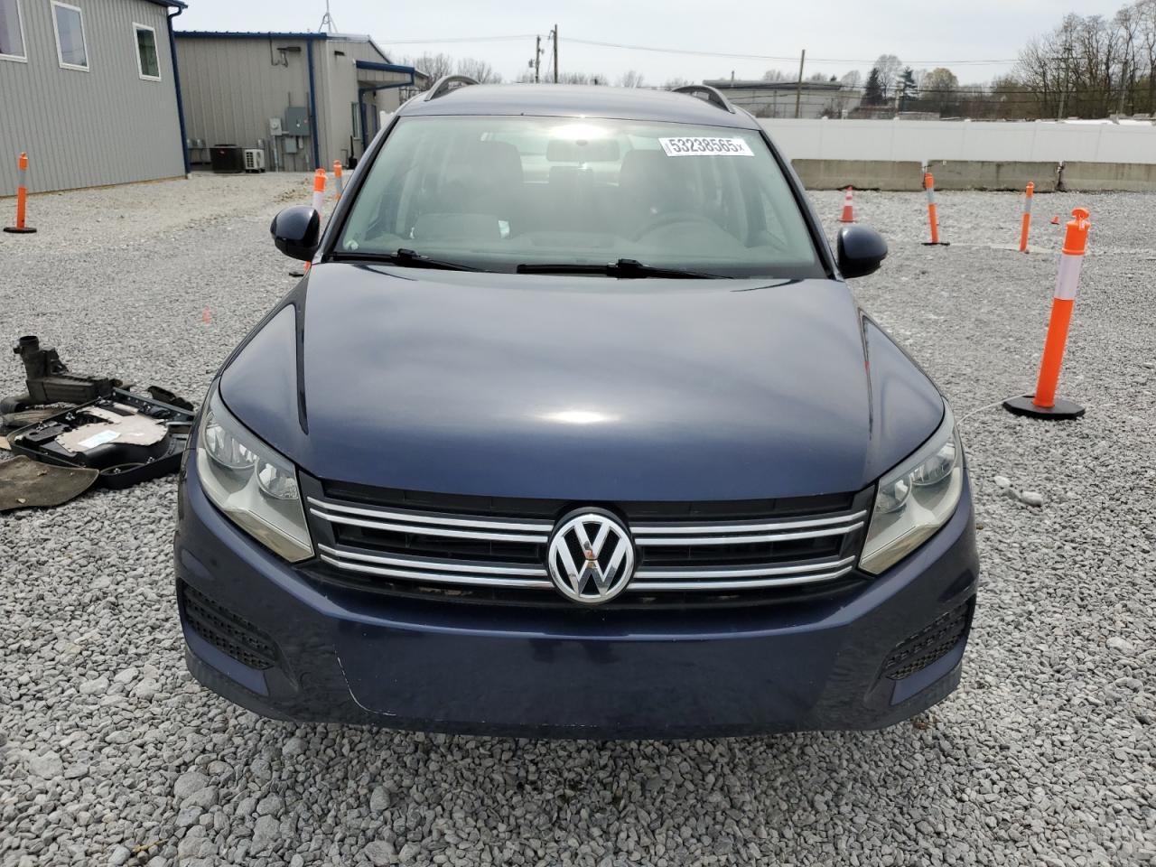 2015 Volkswagen Tiguan S - Фото 5