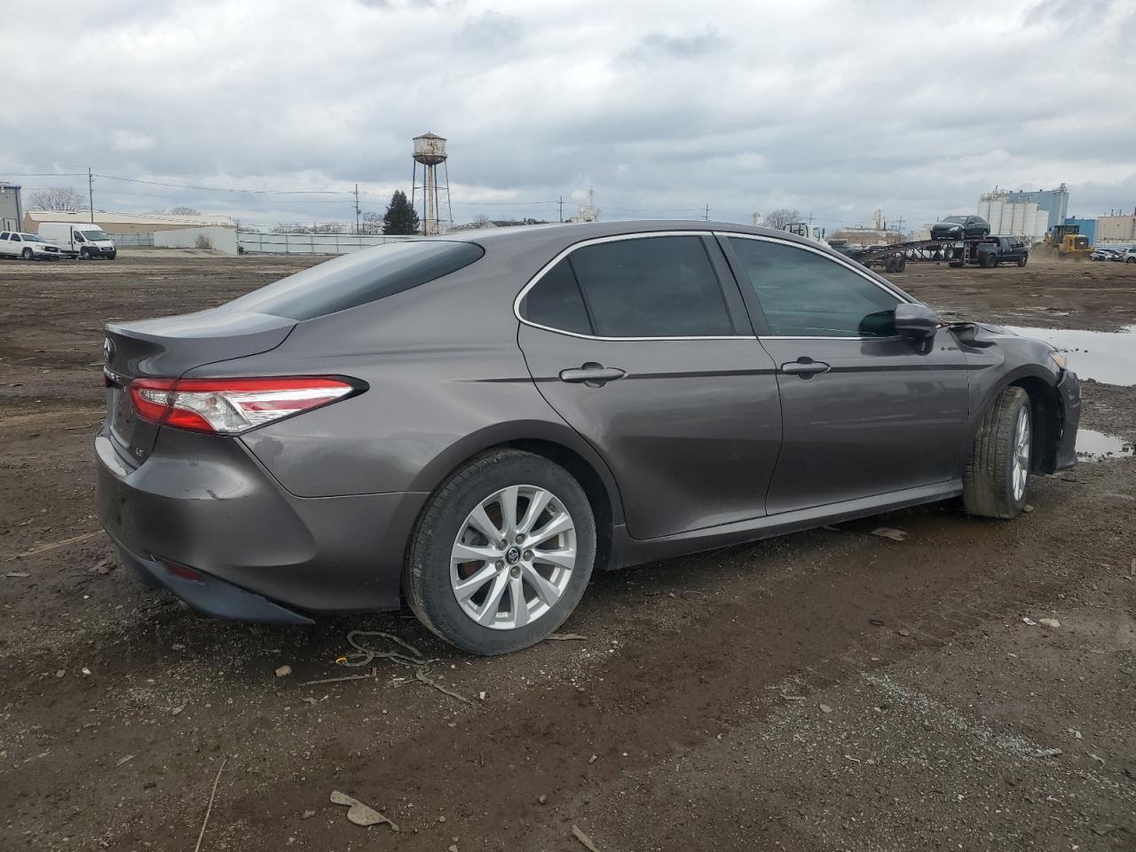 2018 Toyota Camry L - Image 3