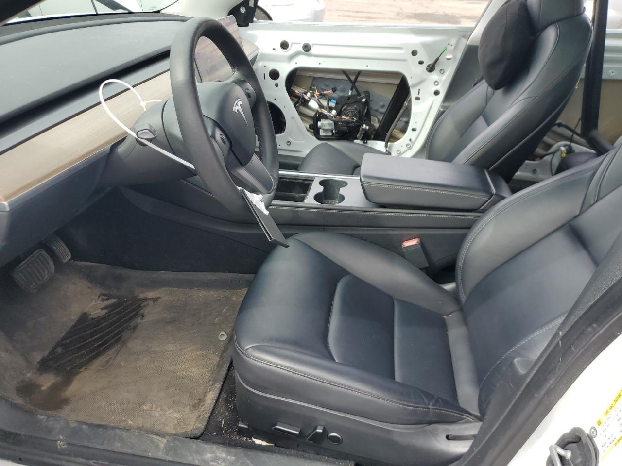 2023 Tesla Model 3 - Фото 7