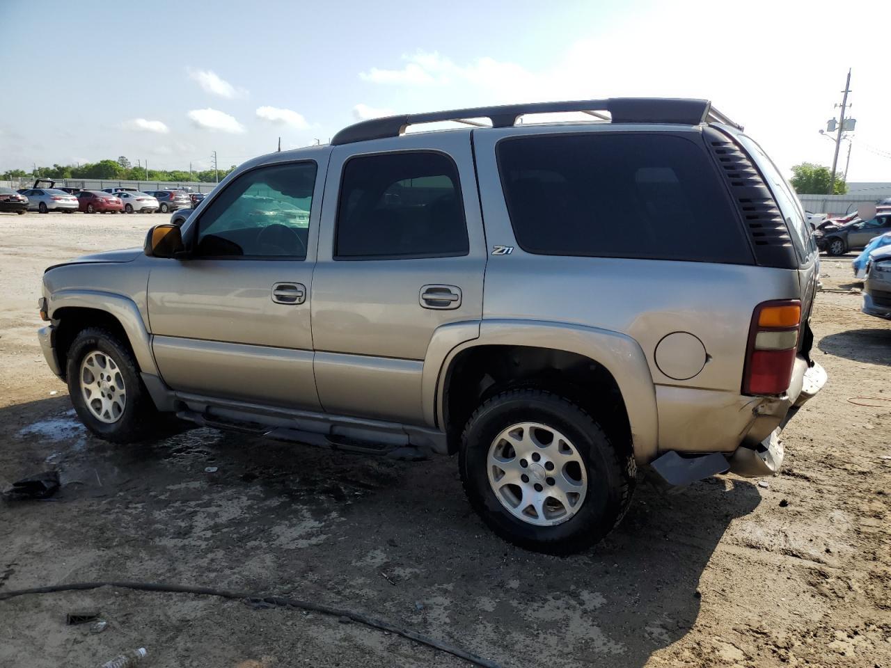 2003 Chevrolet Tahoe K1500 - Image 2