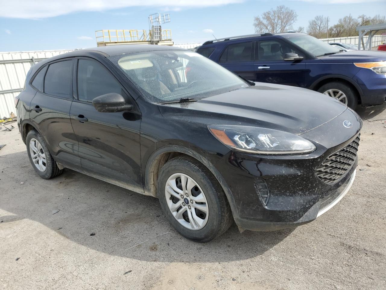 2020 Ford Escape S - Image 4