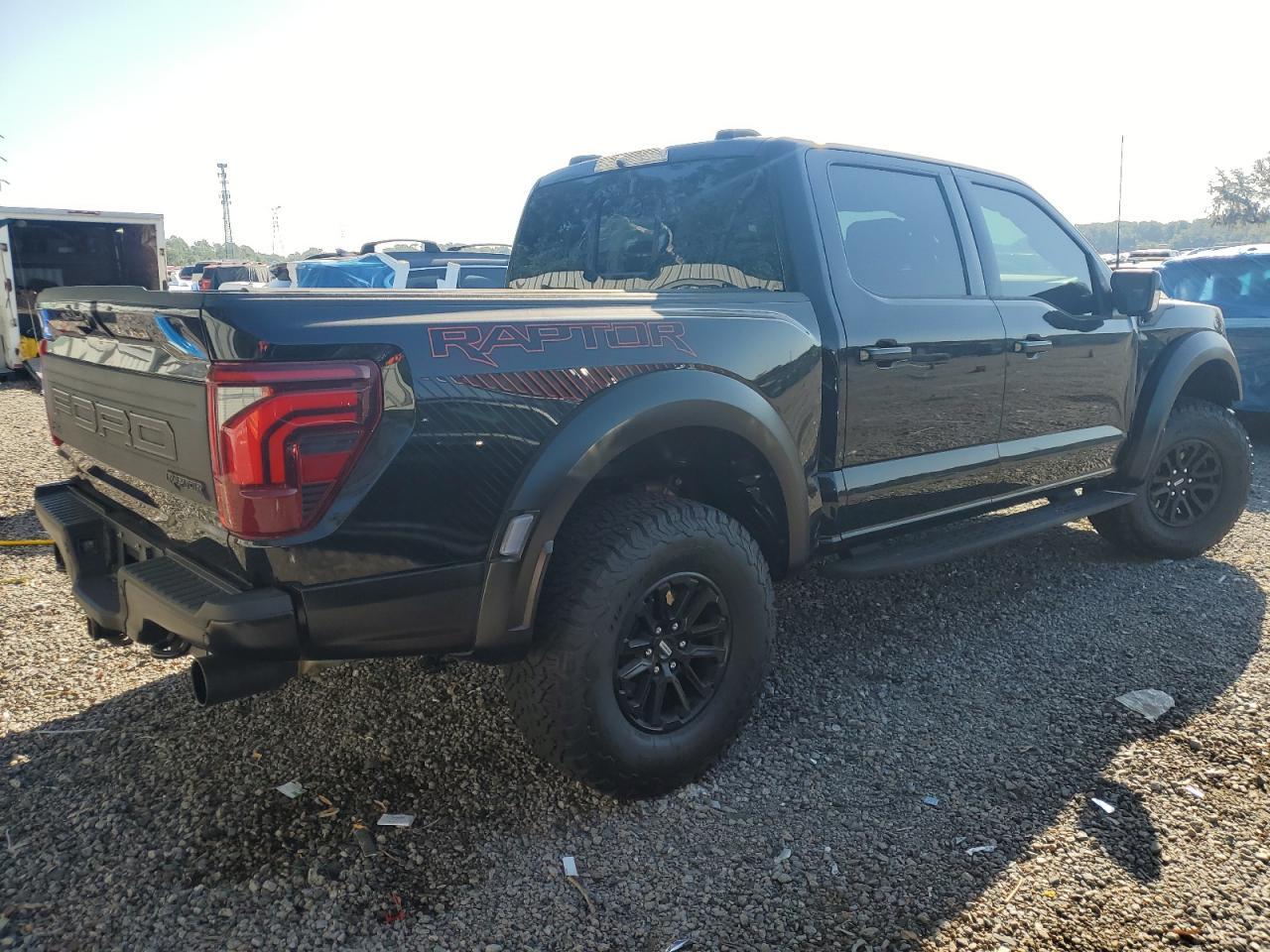 2024 Ford F150 Raptor - Фото 3