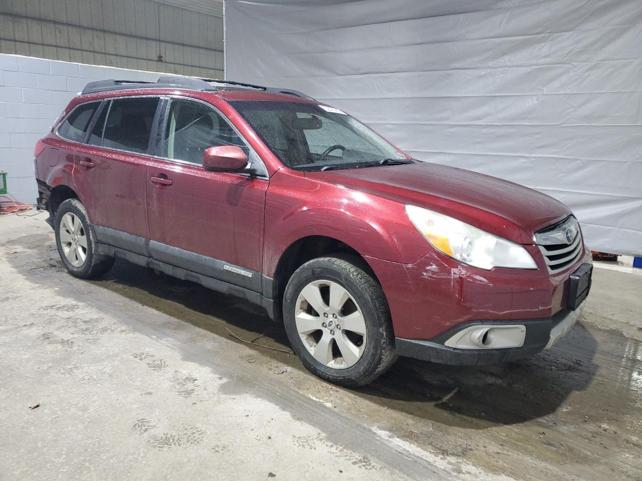 2011 Subaru Outback 2.5I Limited - Image 4