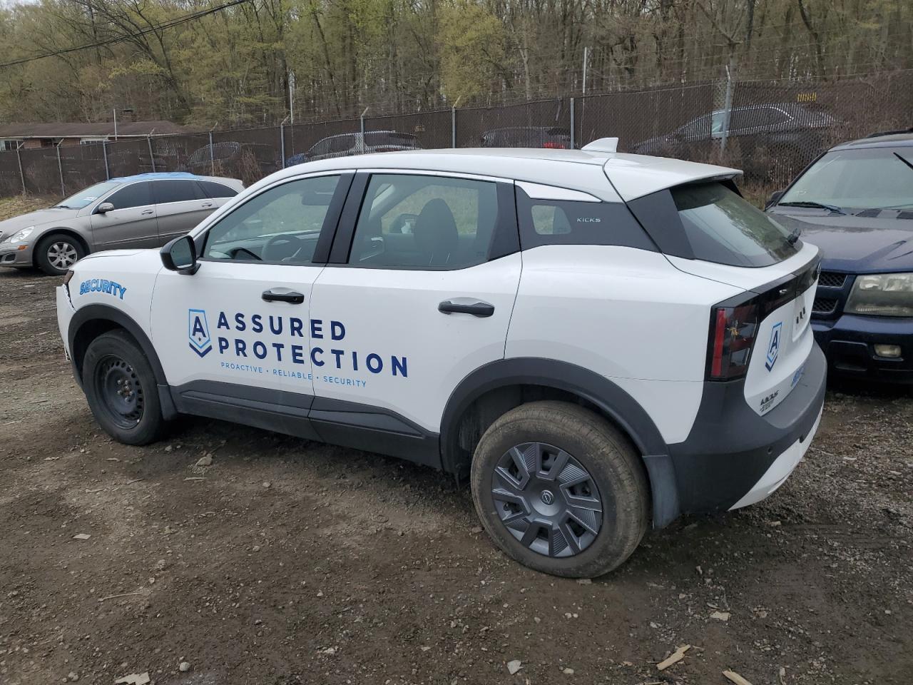 2025 Nissan Kicks S - Image 2