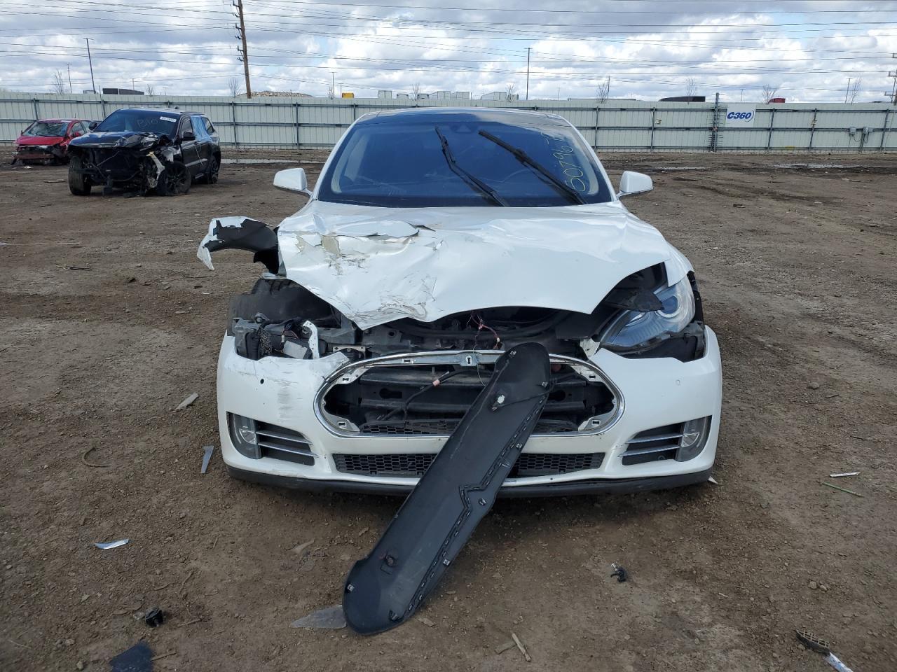 2015 Tesla Model S 85 - Image 5