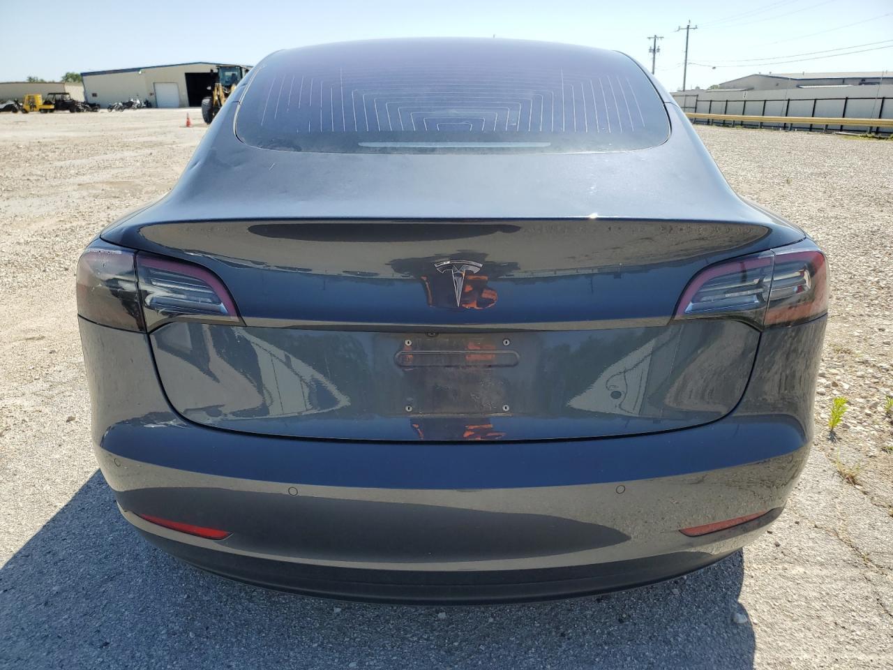 2018 Tesla Model 3 - Image 6