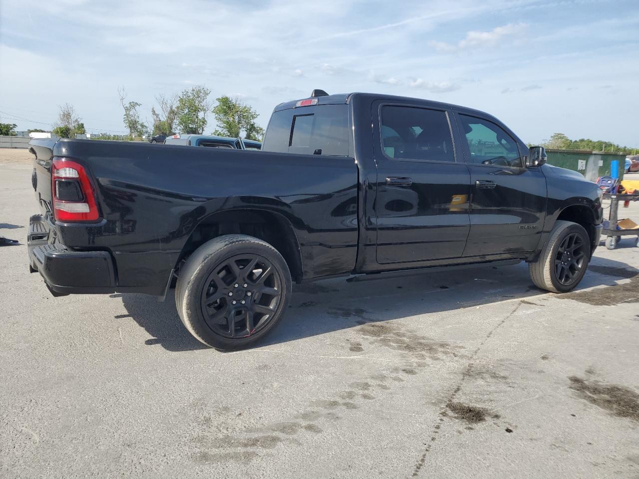 2023 Ram 1500 Laramie - Image 3