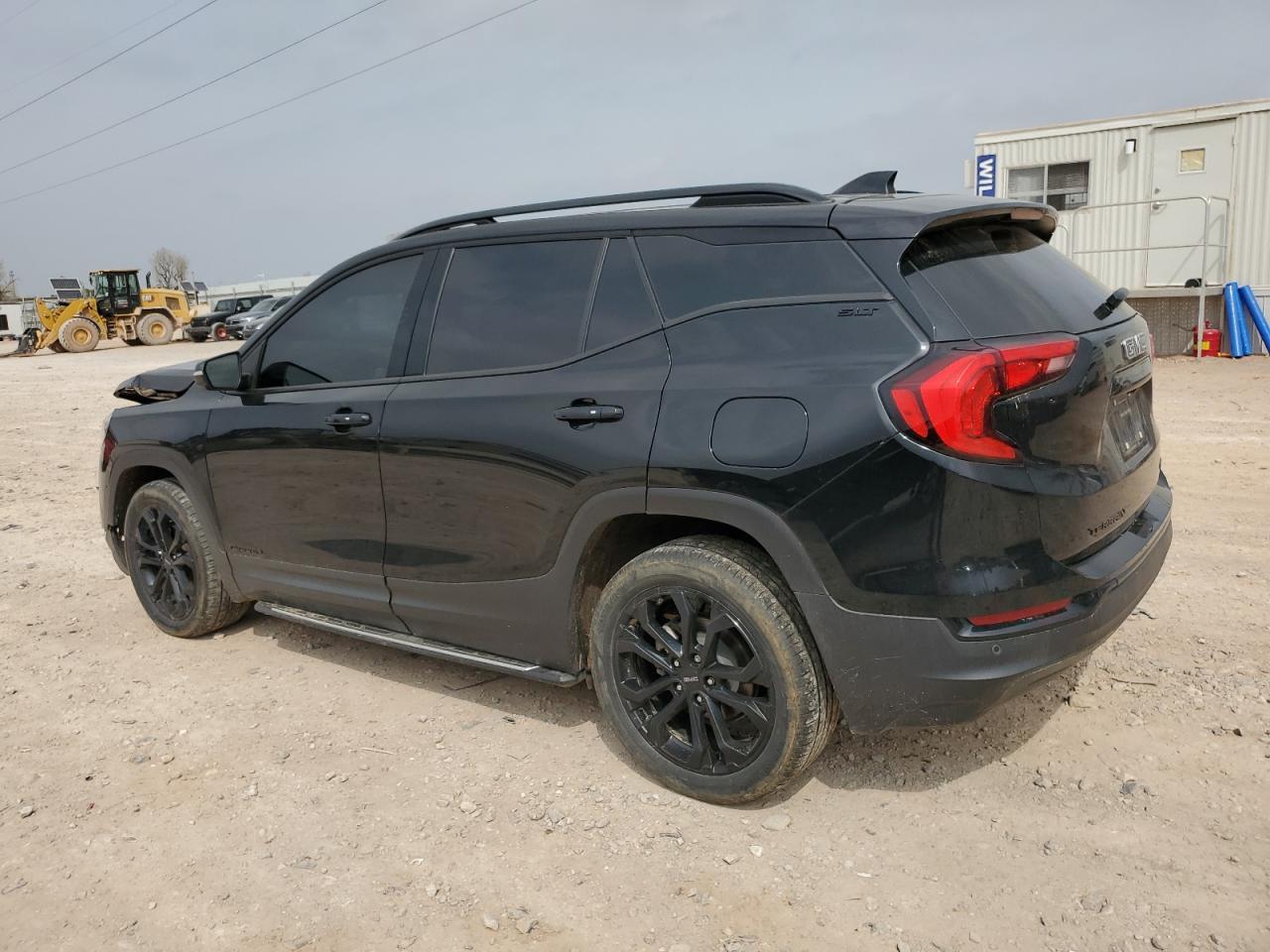 2021 GMC Terrain Slt - Image 2