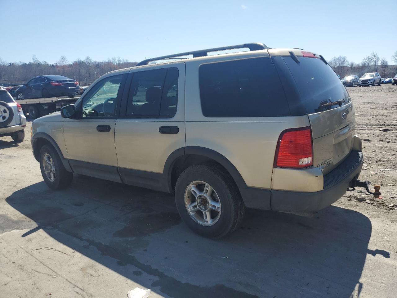 2003 Ford Explorer Xlt - Фото 2