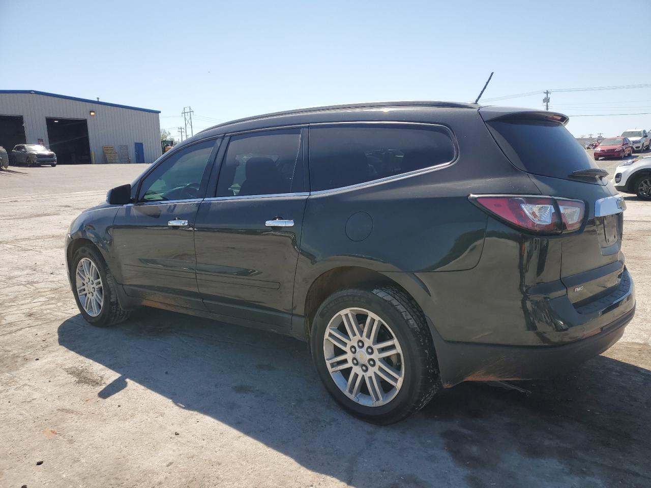 2015 Chevrolet Traverse Lt - Image 2