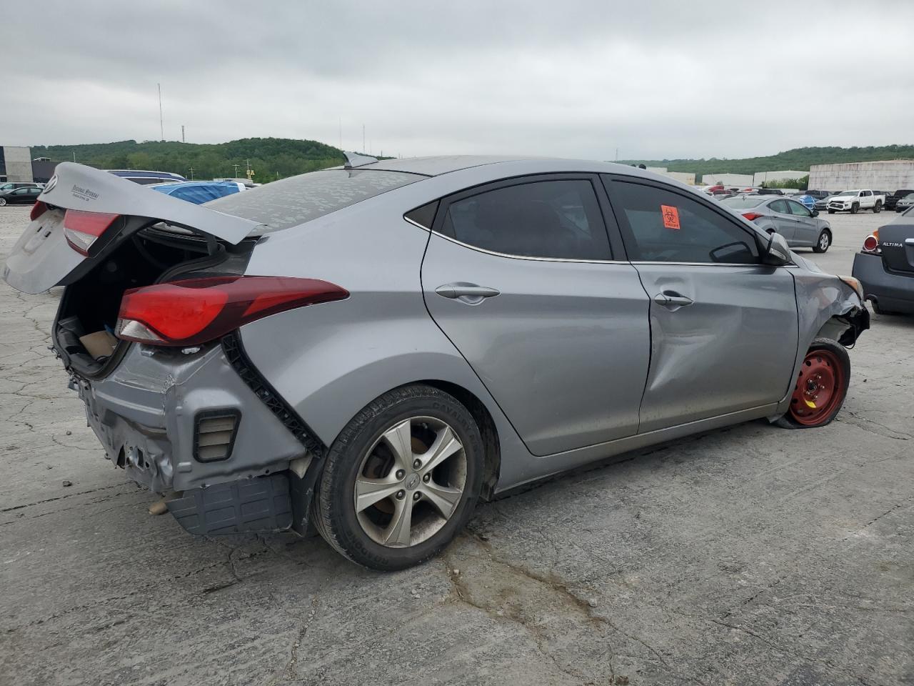 2016 Hyundai Elantra Se - Фото 3