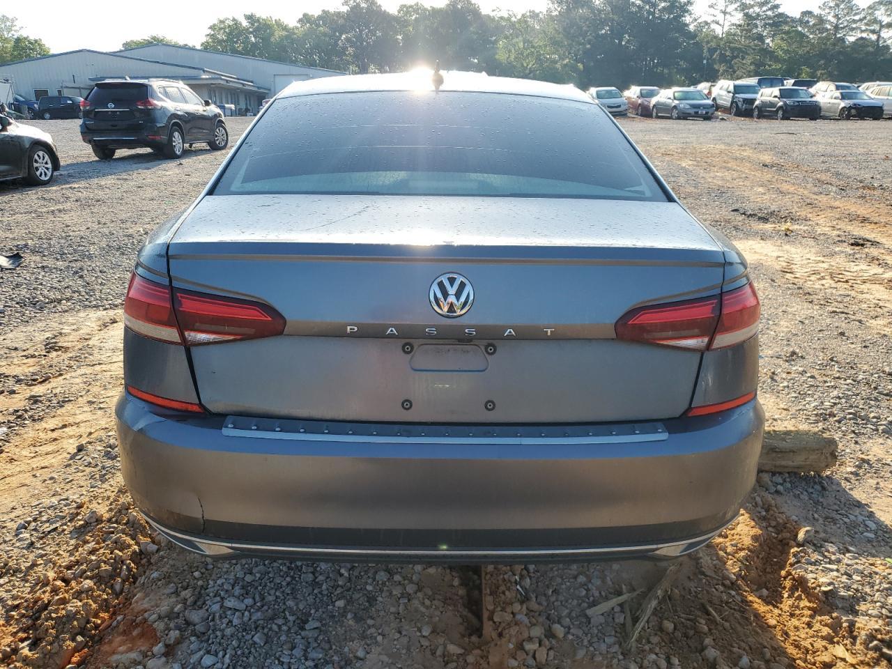 2021 Volkswagen Passat Se - Image 6