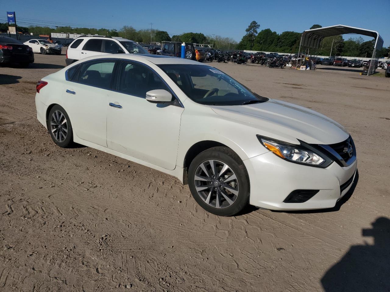 2017 Nissan Altima 2.5 - Фото 4