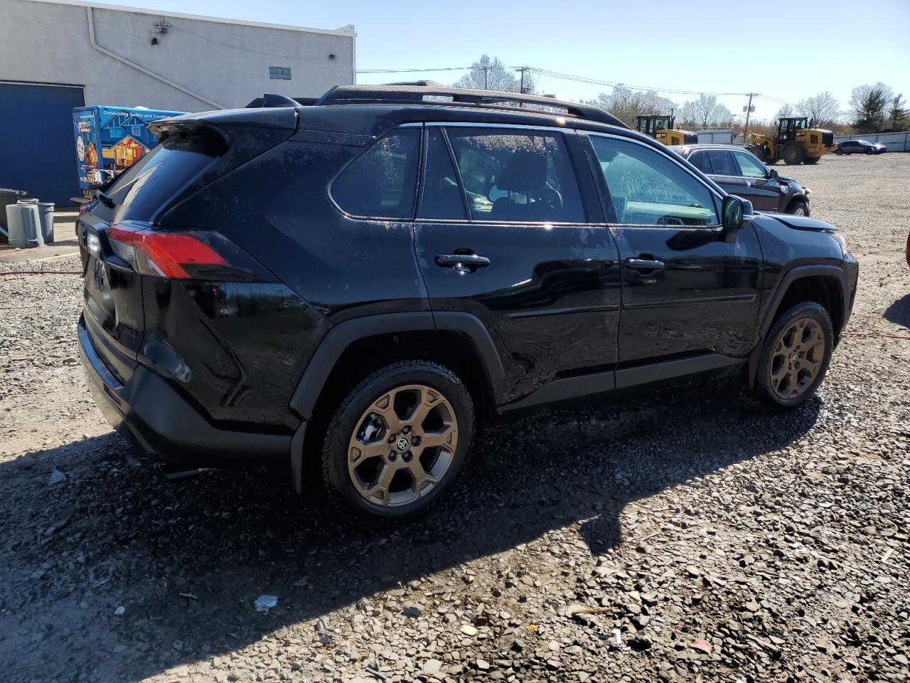 2024 Toyota Rav4 Woodland Edition - Image 3