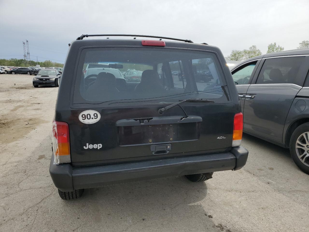 1998 Jeep Cherokee - Image 6
