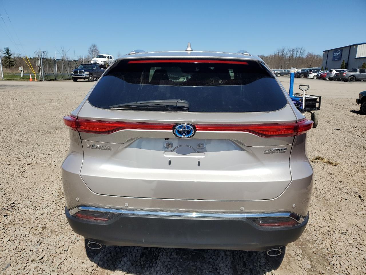 2023 Toyota Venza Le - Фото 6