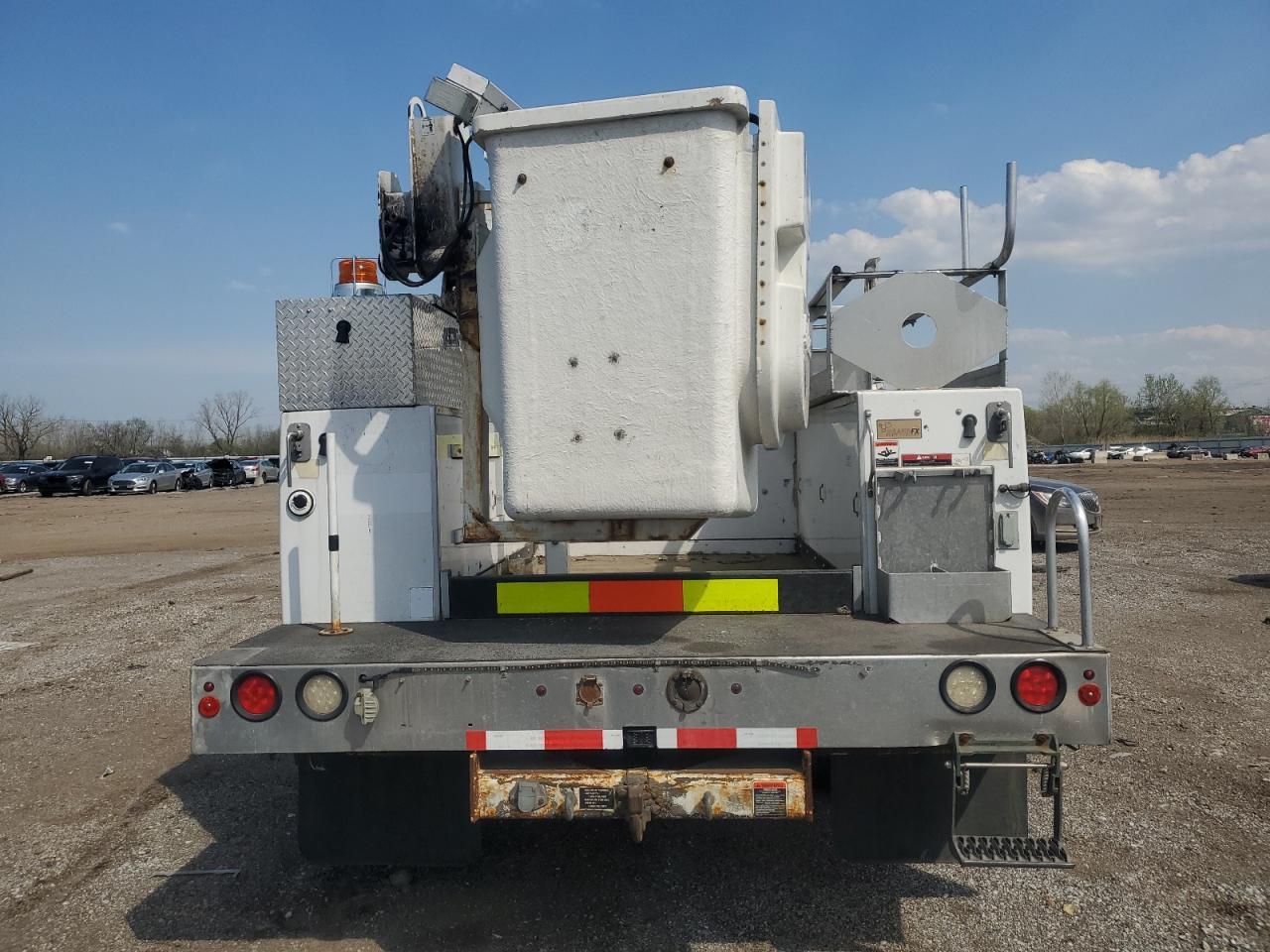 2015 Ford F450 Super Duty - Фото 6