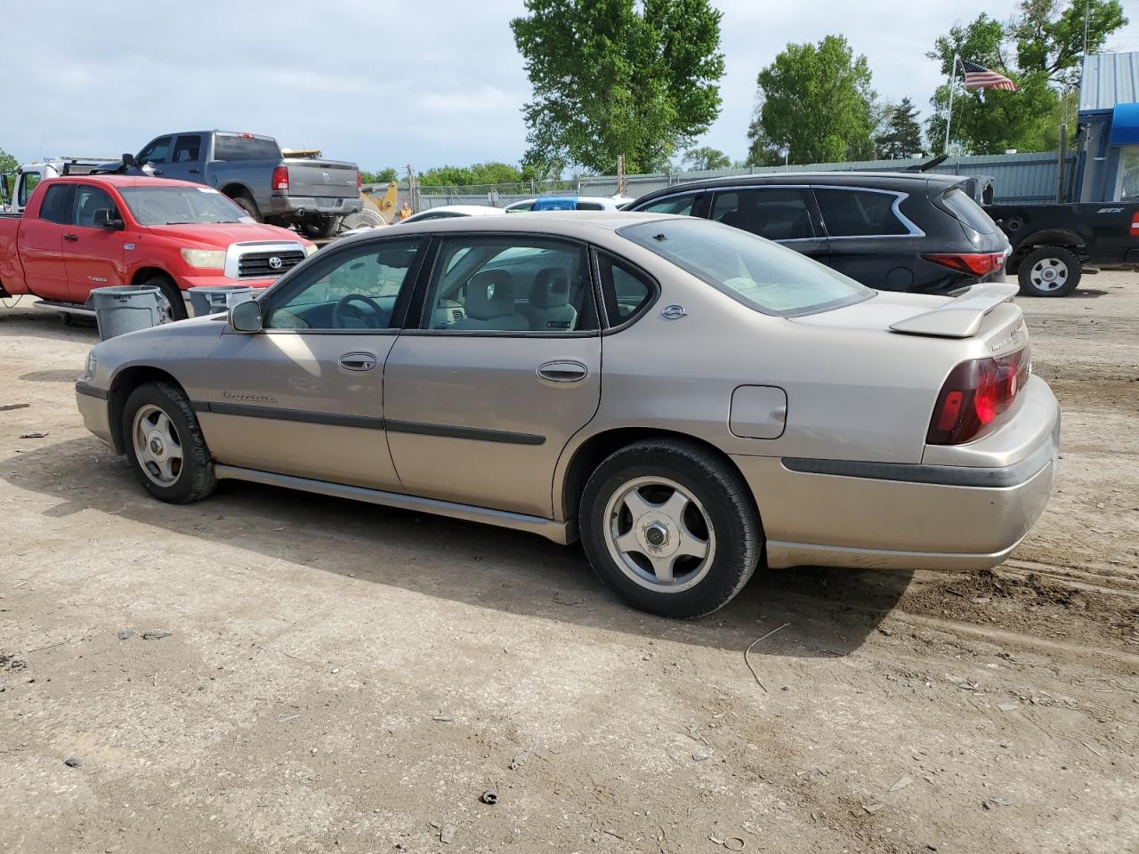 2002 Chevrolet Impala Ls - Фото 2