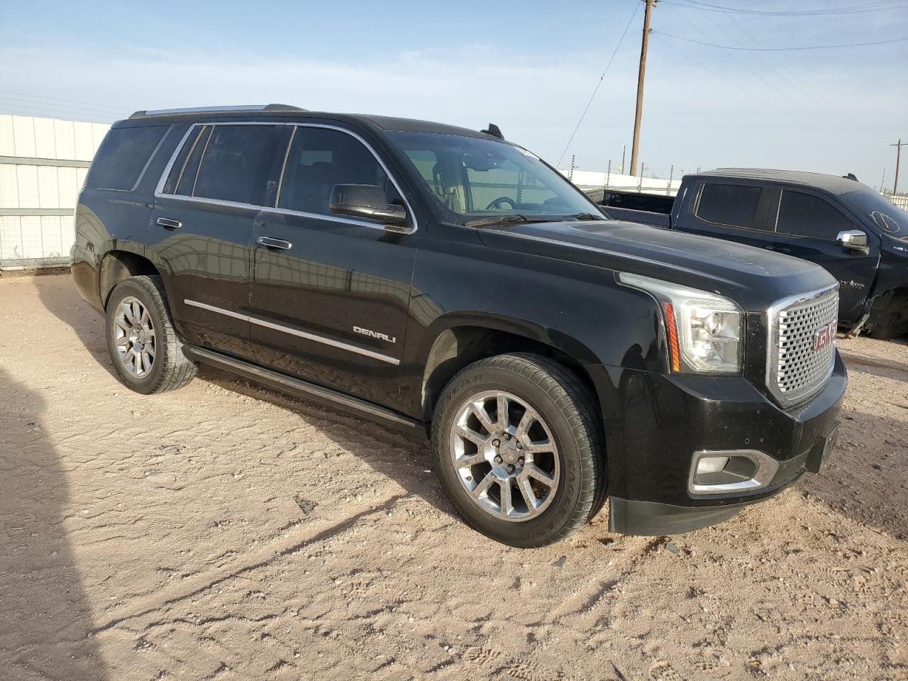 2016 GMC Yukon Denali - Фото 4