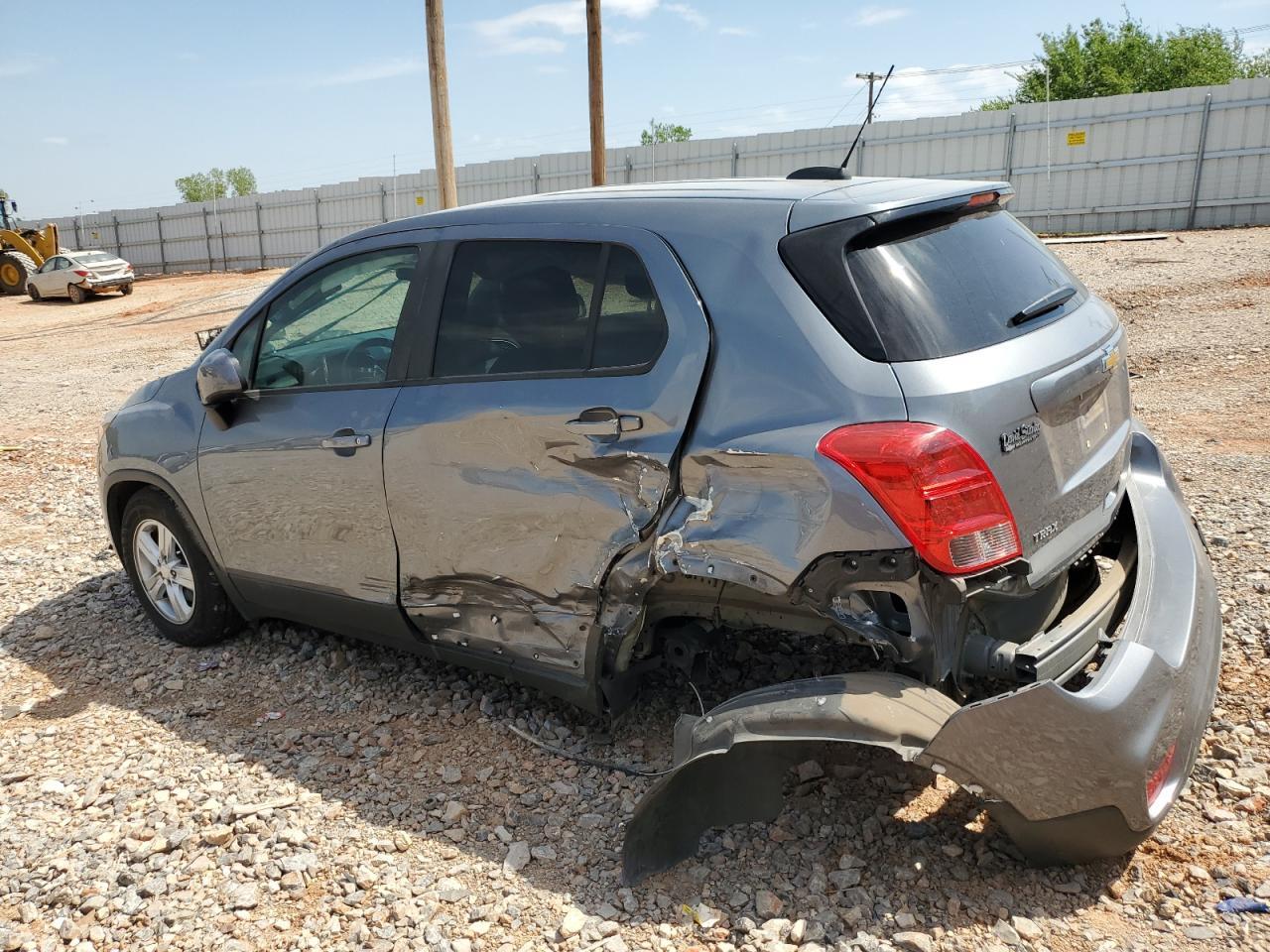 2020 Chevrolet Trax Ls - Фото 2