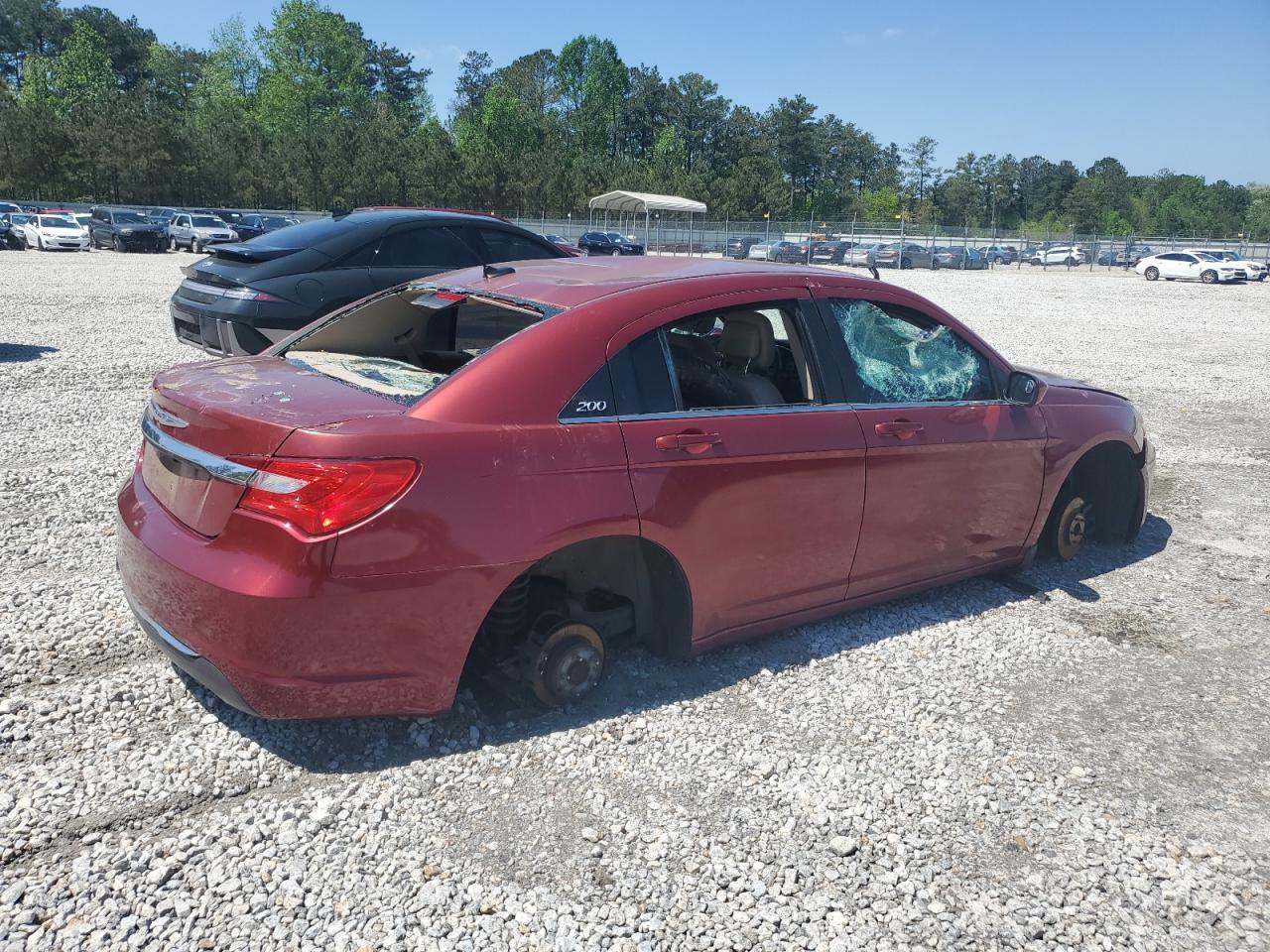 2014 Chrysler 200 Lx - Image 3