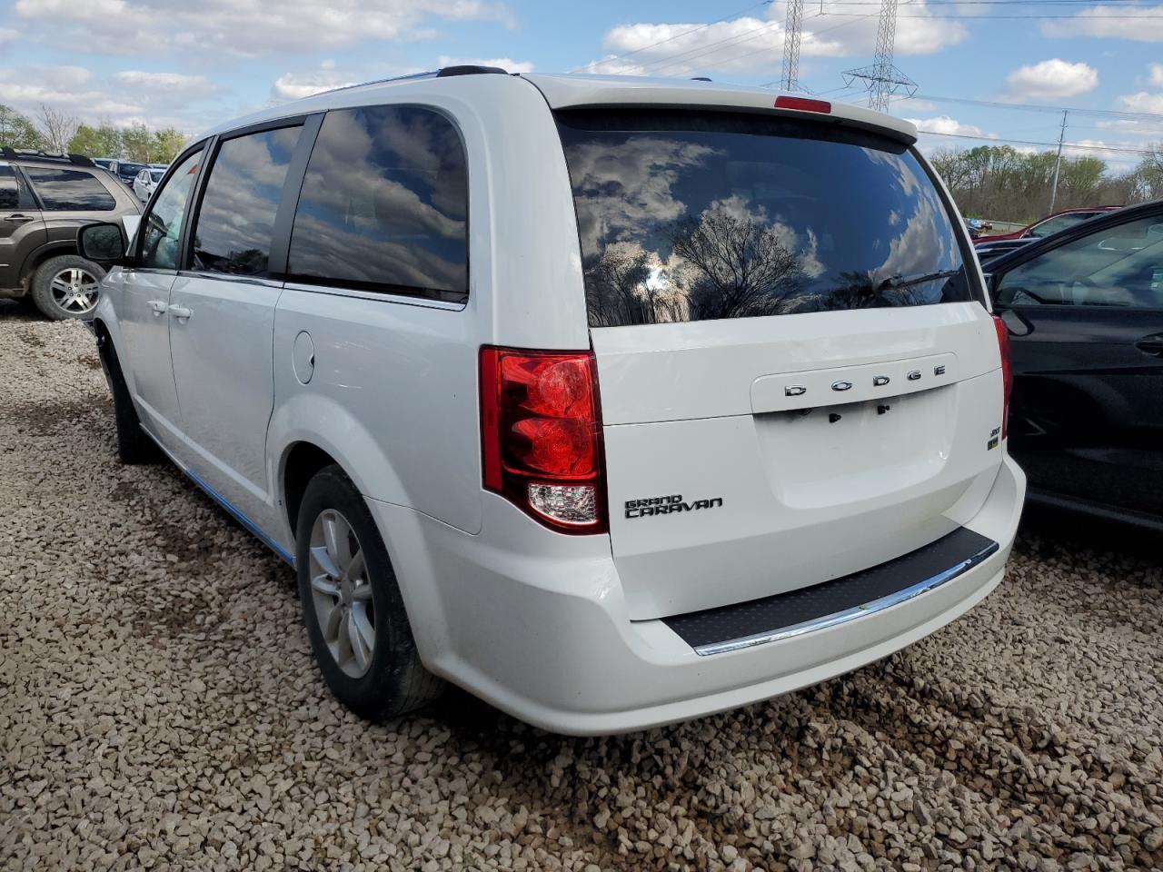 2019 Dodge Grand Caravan Sxt - Фото 2