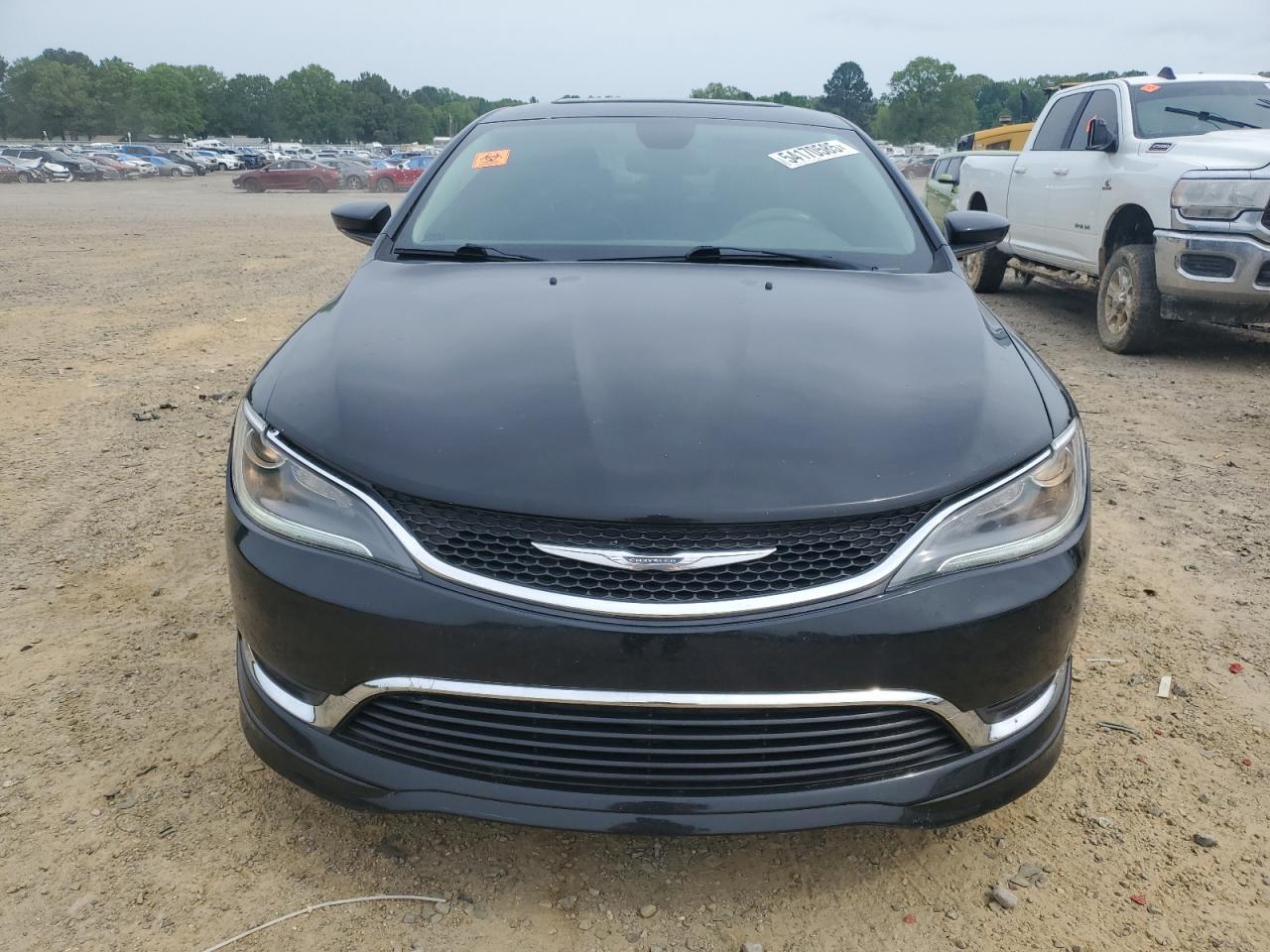 2017 Chrysler 200 Limited - Image 5