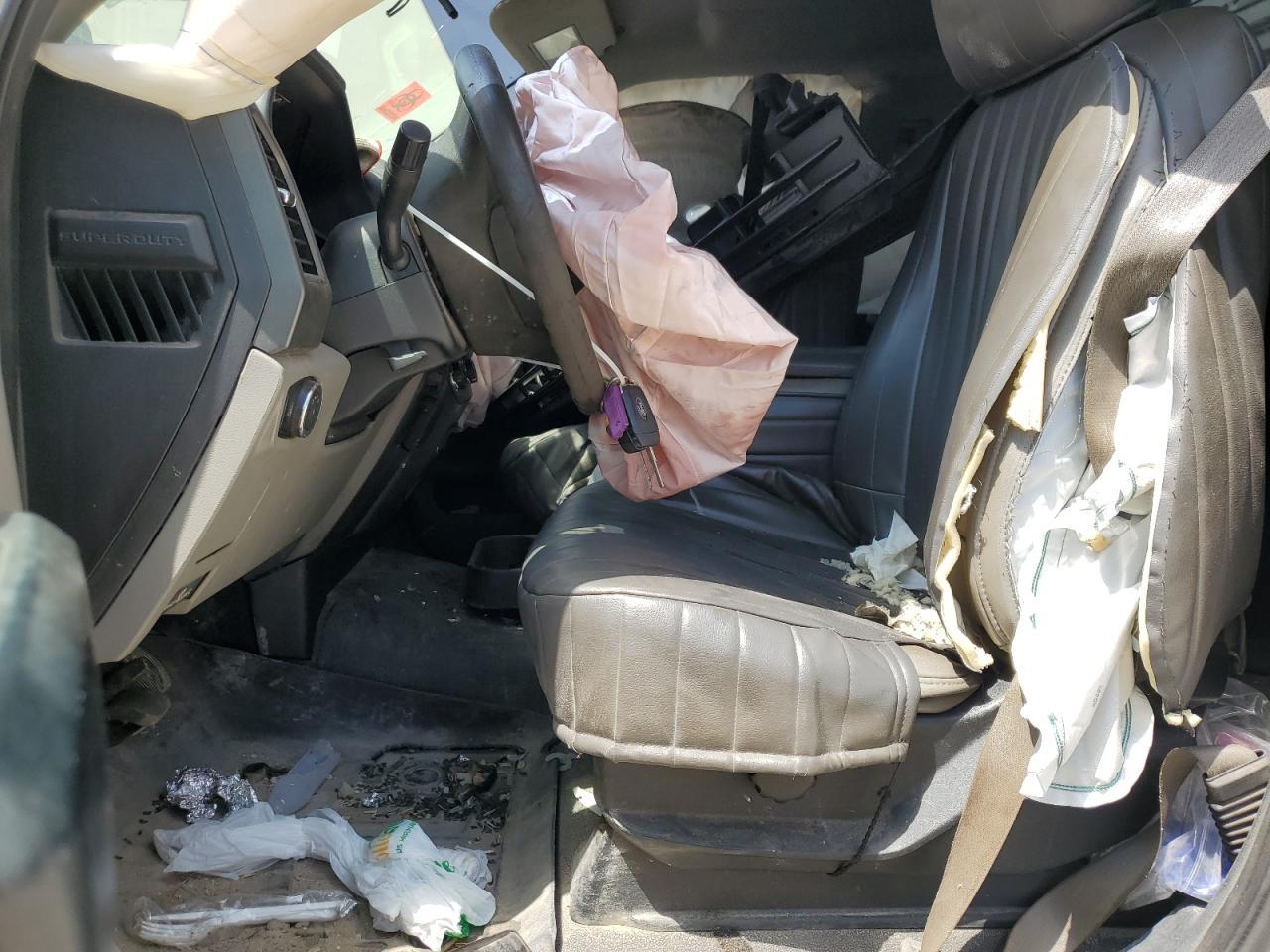 2019 Ford F550 Super Duty - Image 7