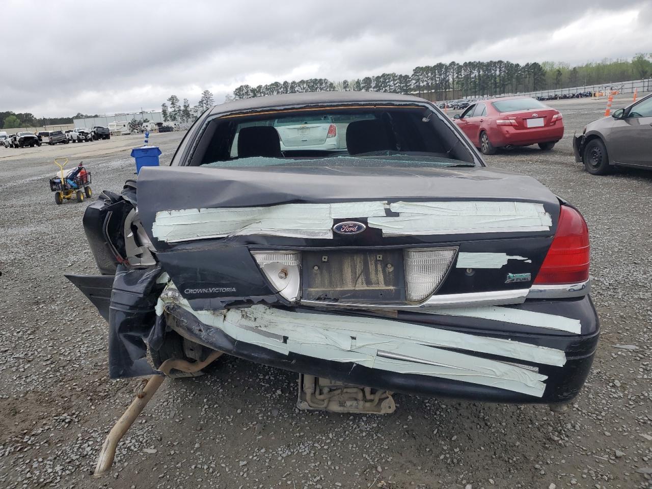 2011 Ford Crown Victoria Police Interceptor - Фото 6