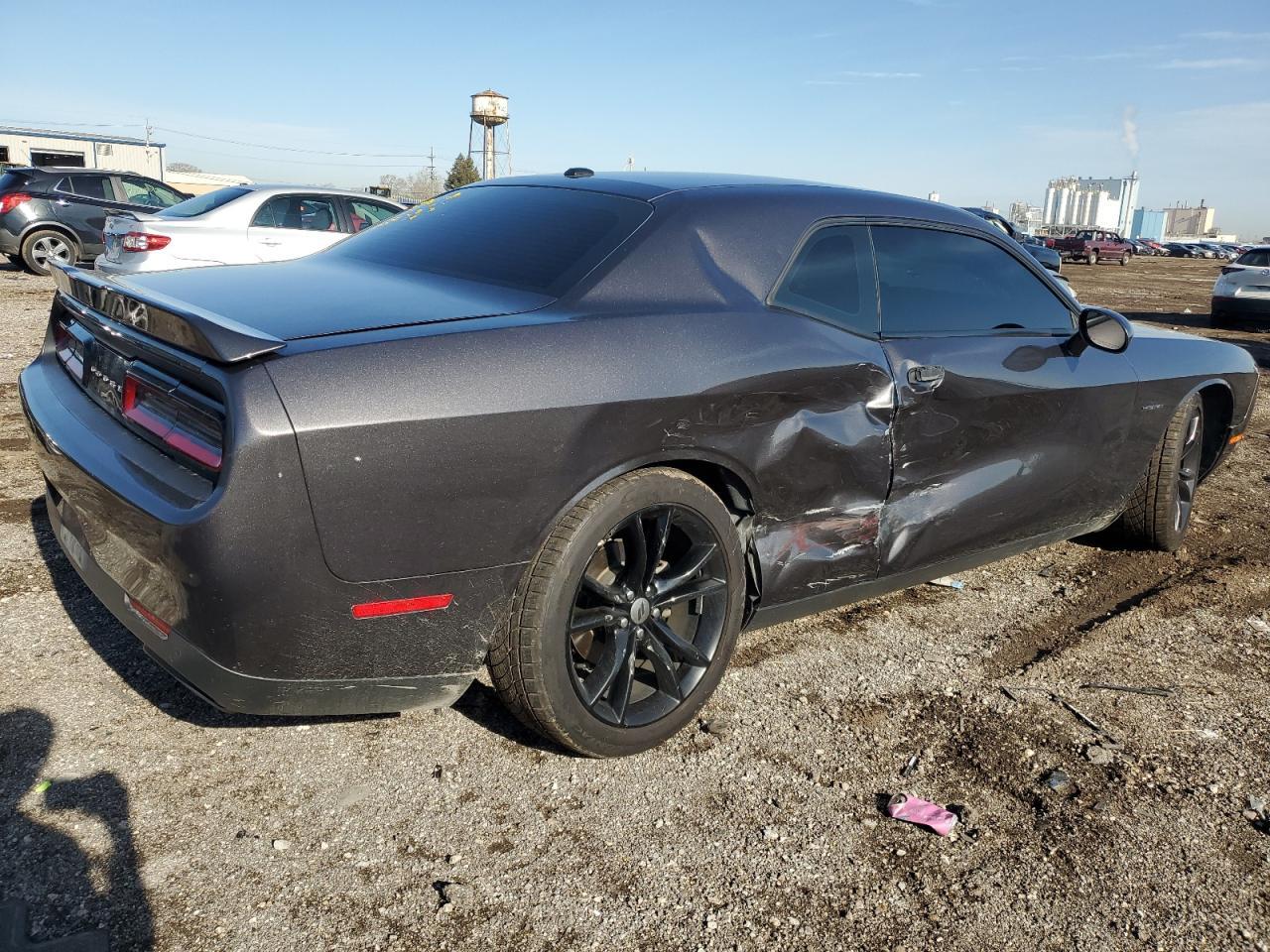 2020 Dodge Challenger R/T - Фото 3