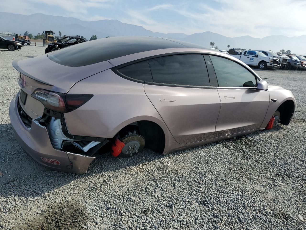 2022 Tesla Model 3 - Image 3