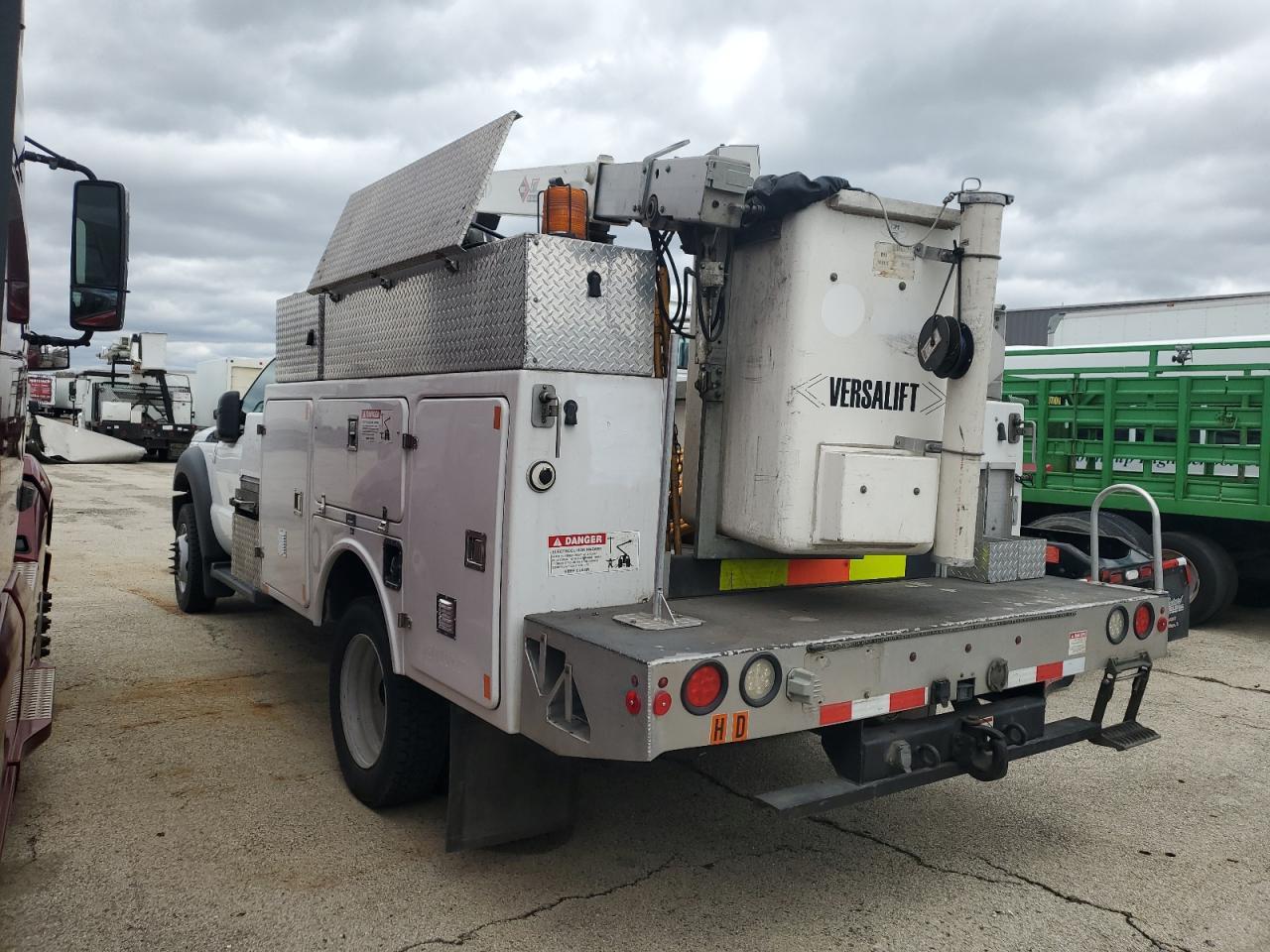 2015 Ford F450 Super - Фото 2