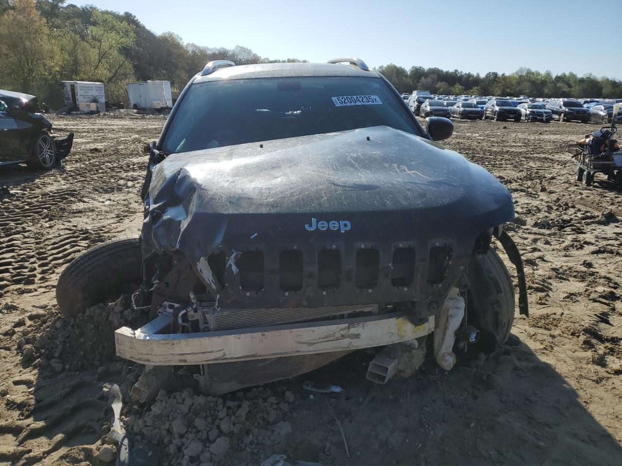 2019 Jeep Cherokee Latitude Plus - Image 5
