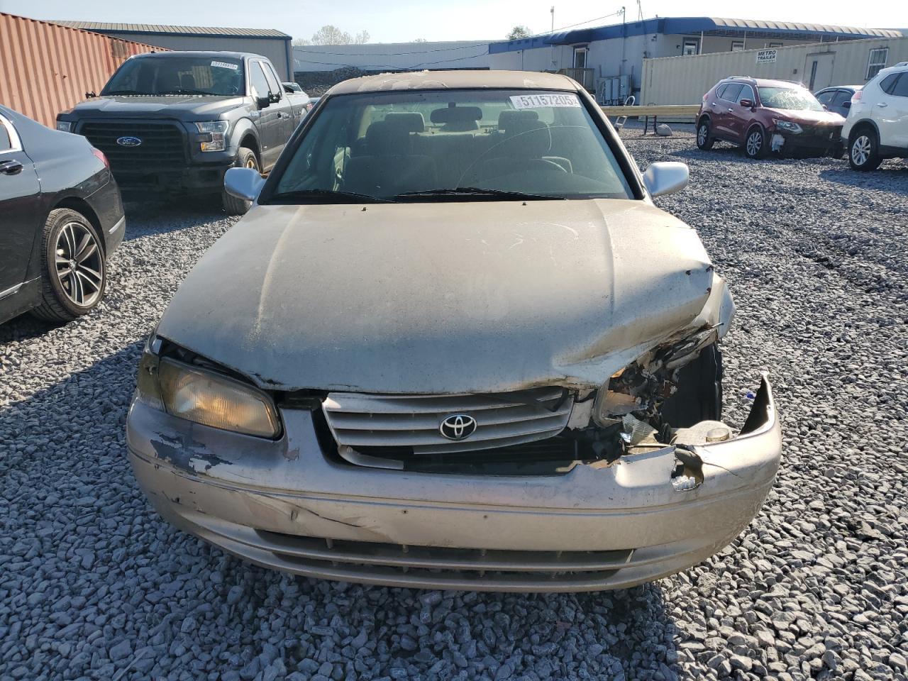 1999 Toyota Camry Le - Image 5