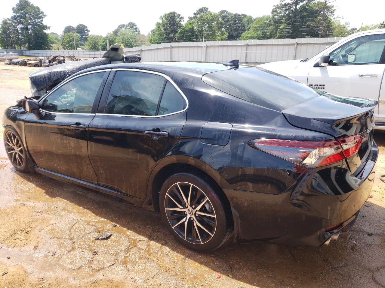 2023 Toyota Camry Se Night Shade - Image 2