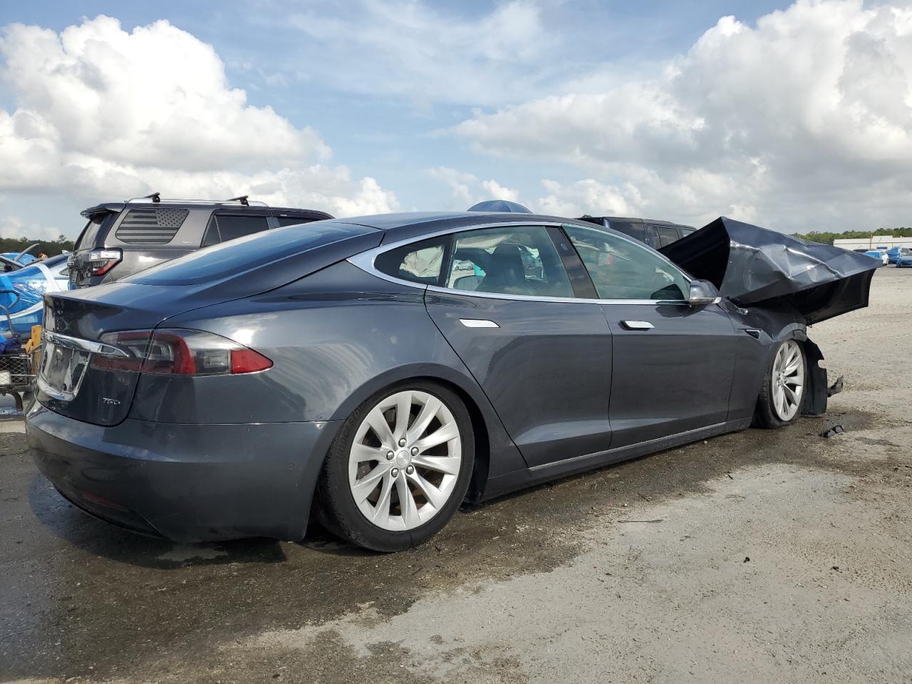 2018 Tesla Model S - Фото 3