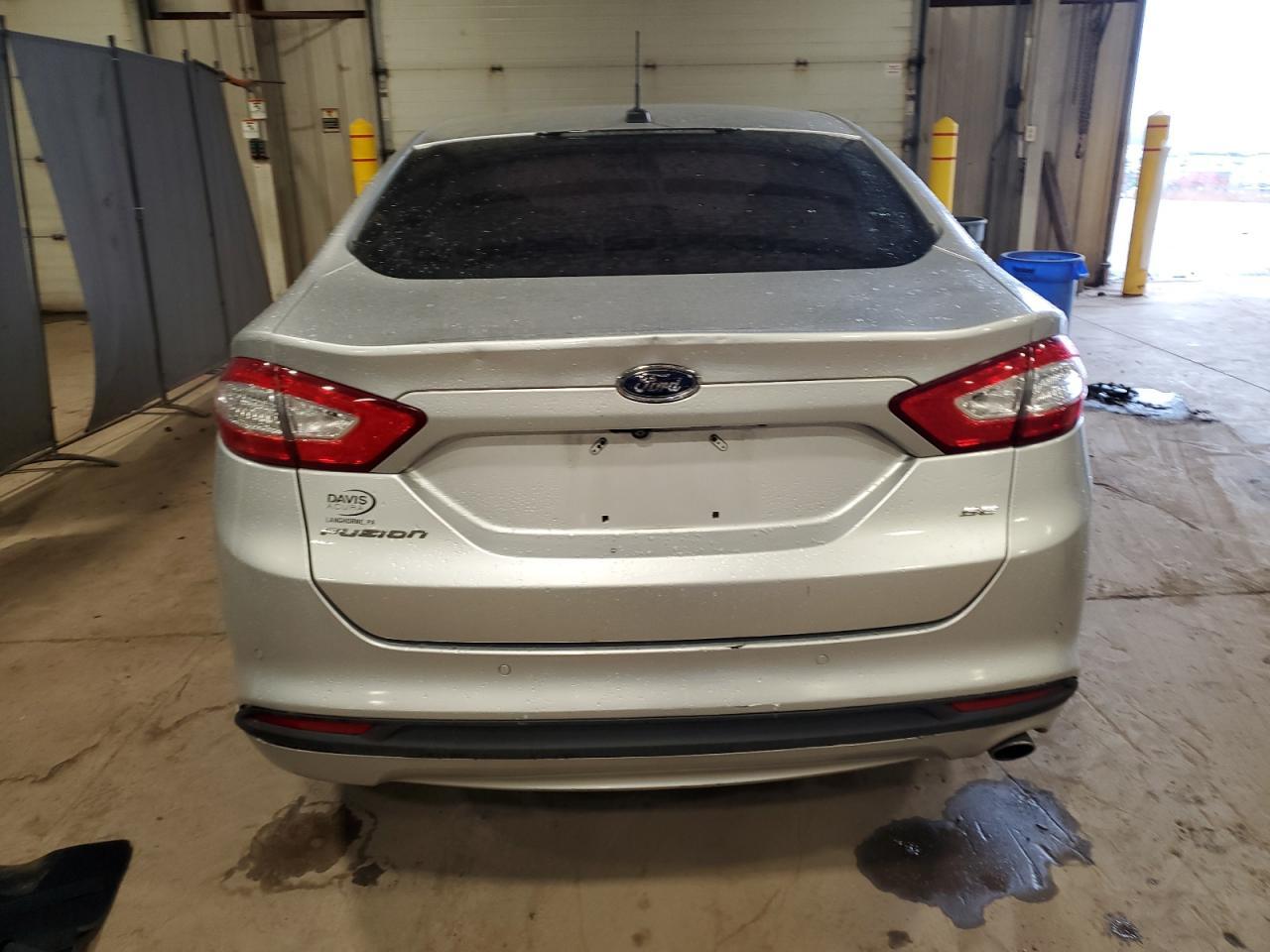 2016 Ford Fusion Se - Image 6
