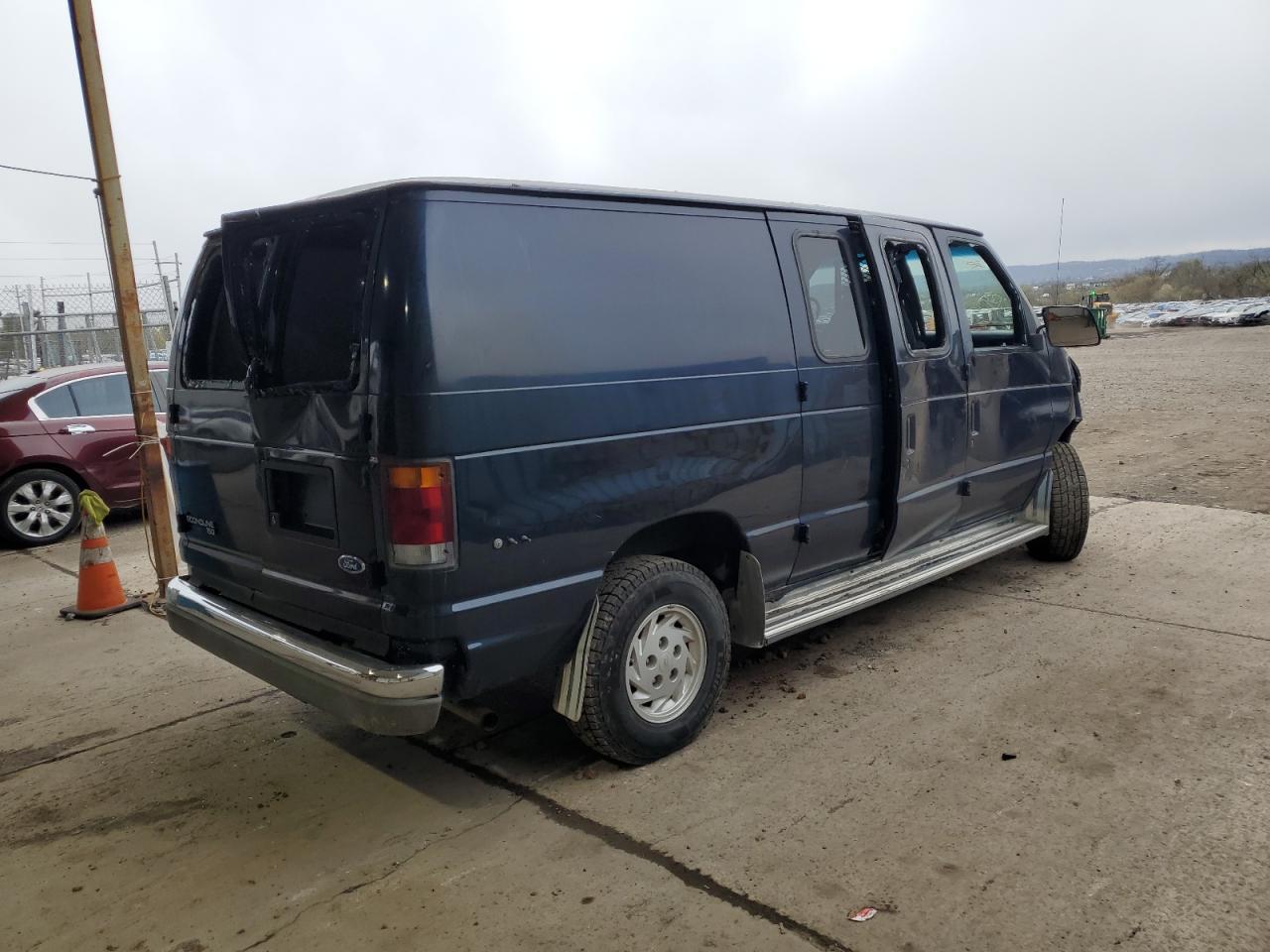 1992 Ford Econoline E150 Van - Фото 3