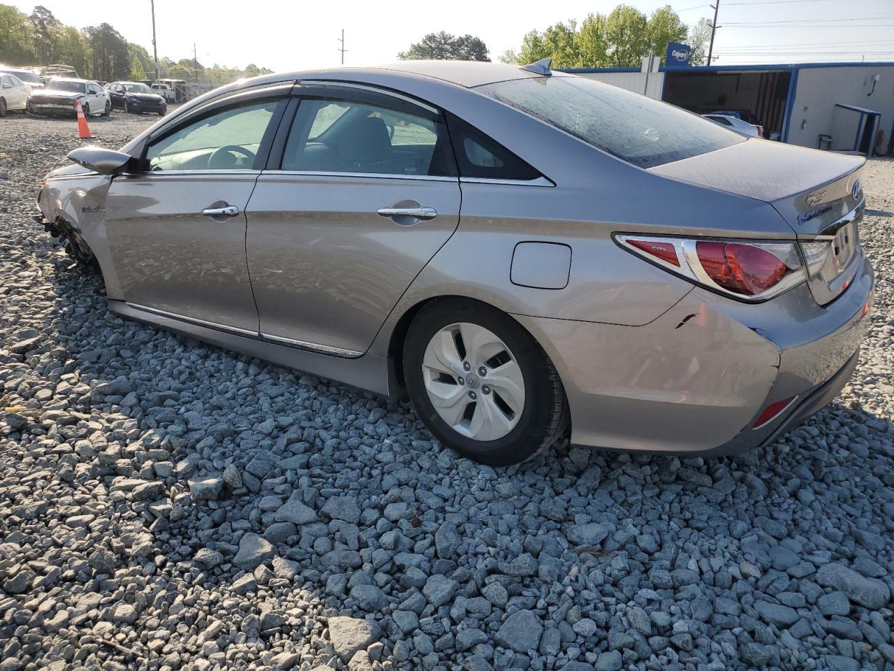 2013 Hyundai Sonata Hybrid - Фото 2